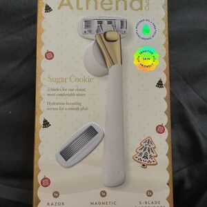 Athena Gold and White Razor